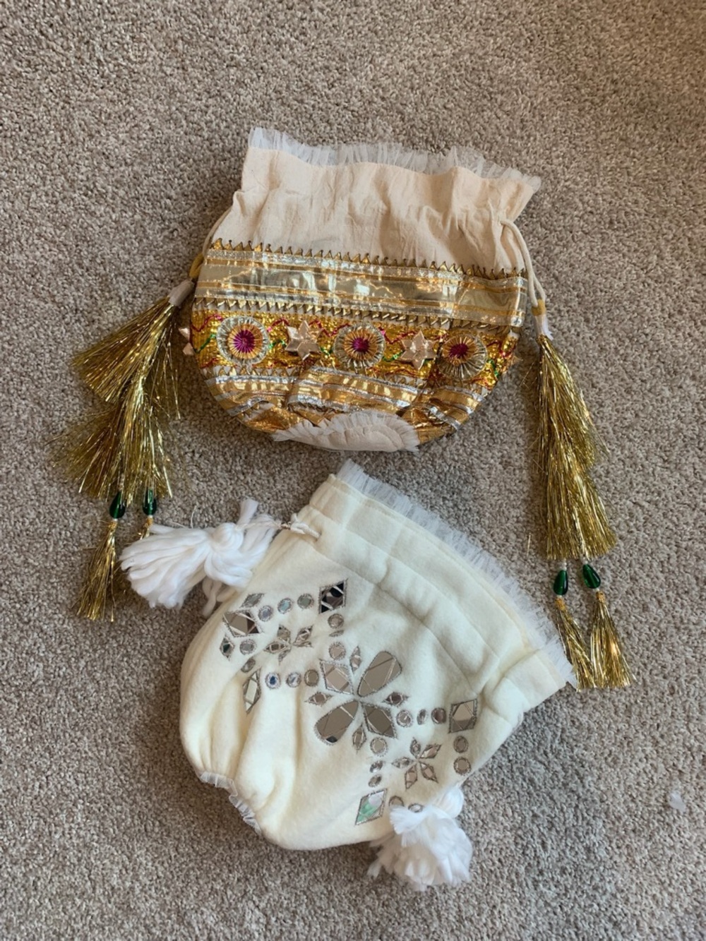 Free People Seasons Sparkle 2 Mini Gift Sack Beaded Bags Holiday White Gold